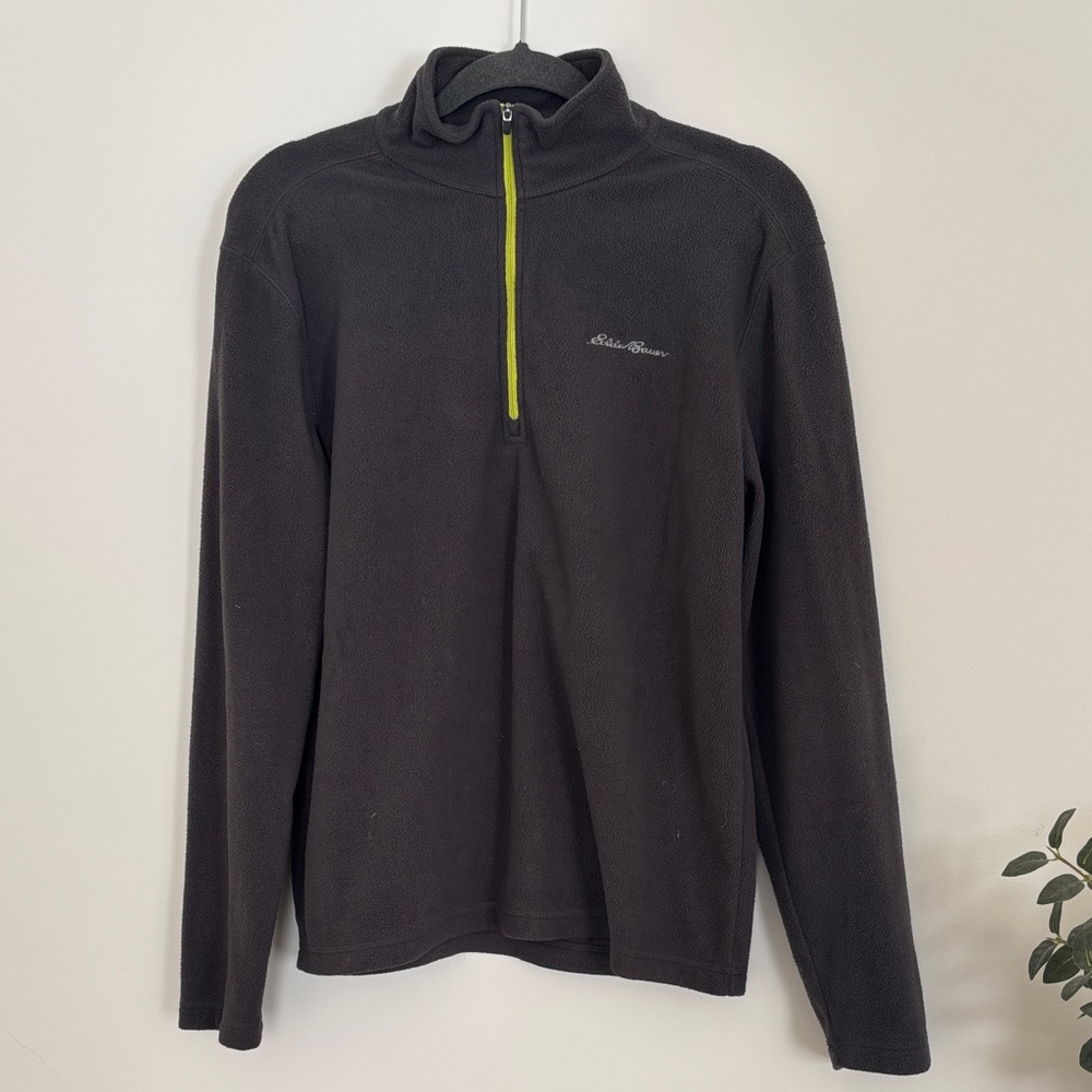 Eddie Bauer Black Fleece with Neon Zipper⚡️